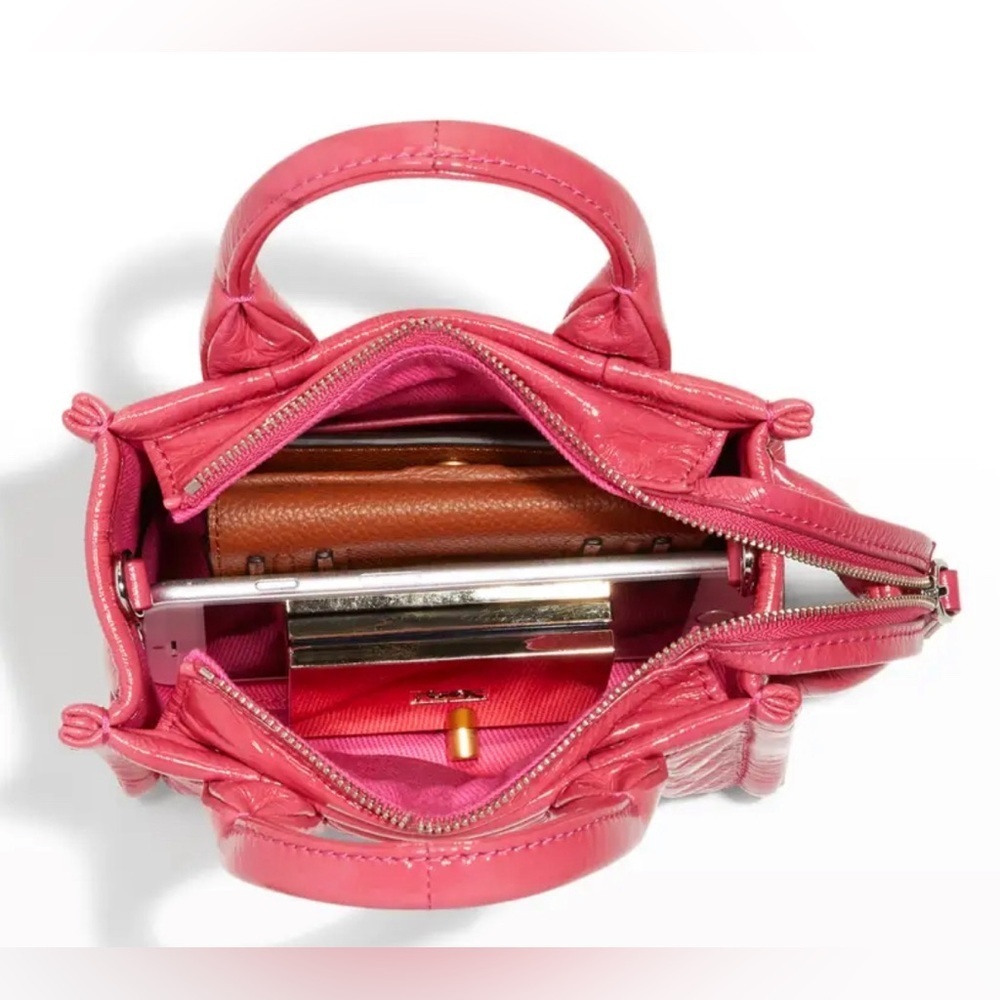 NEW MARC JACOBS The SHINY Mini CRINKLE Leather Crossbody The Tote Bag Magenta - Picture 10 of 13